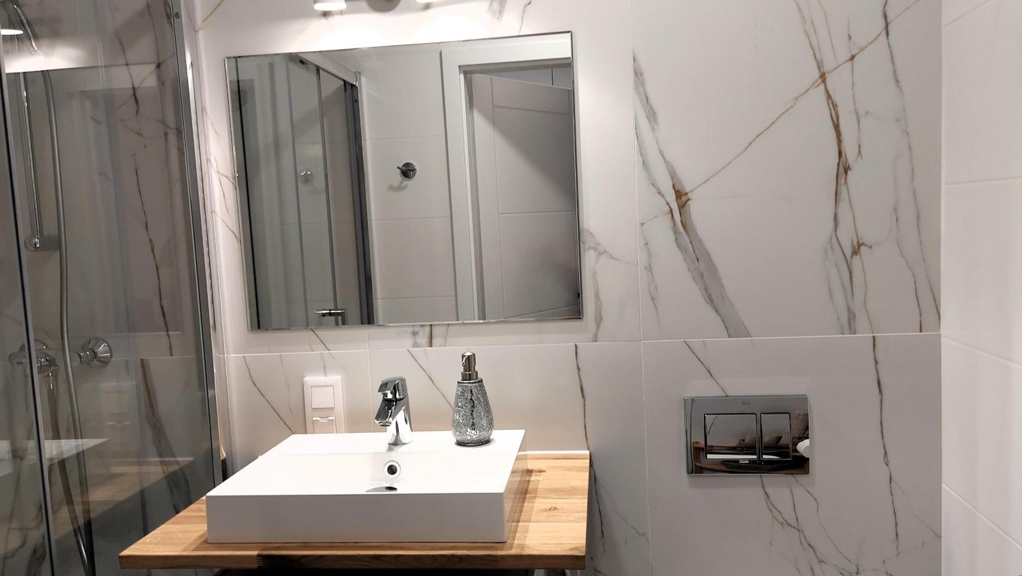 Theapartments Gdanska Лодзь Екстер'єр фото